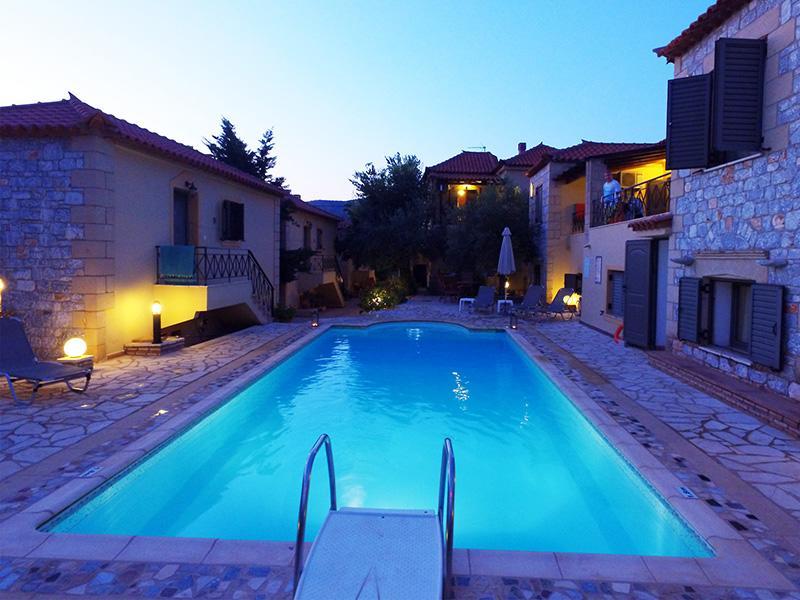 Finikes Apartments Ступа Екстериор снимка